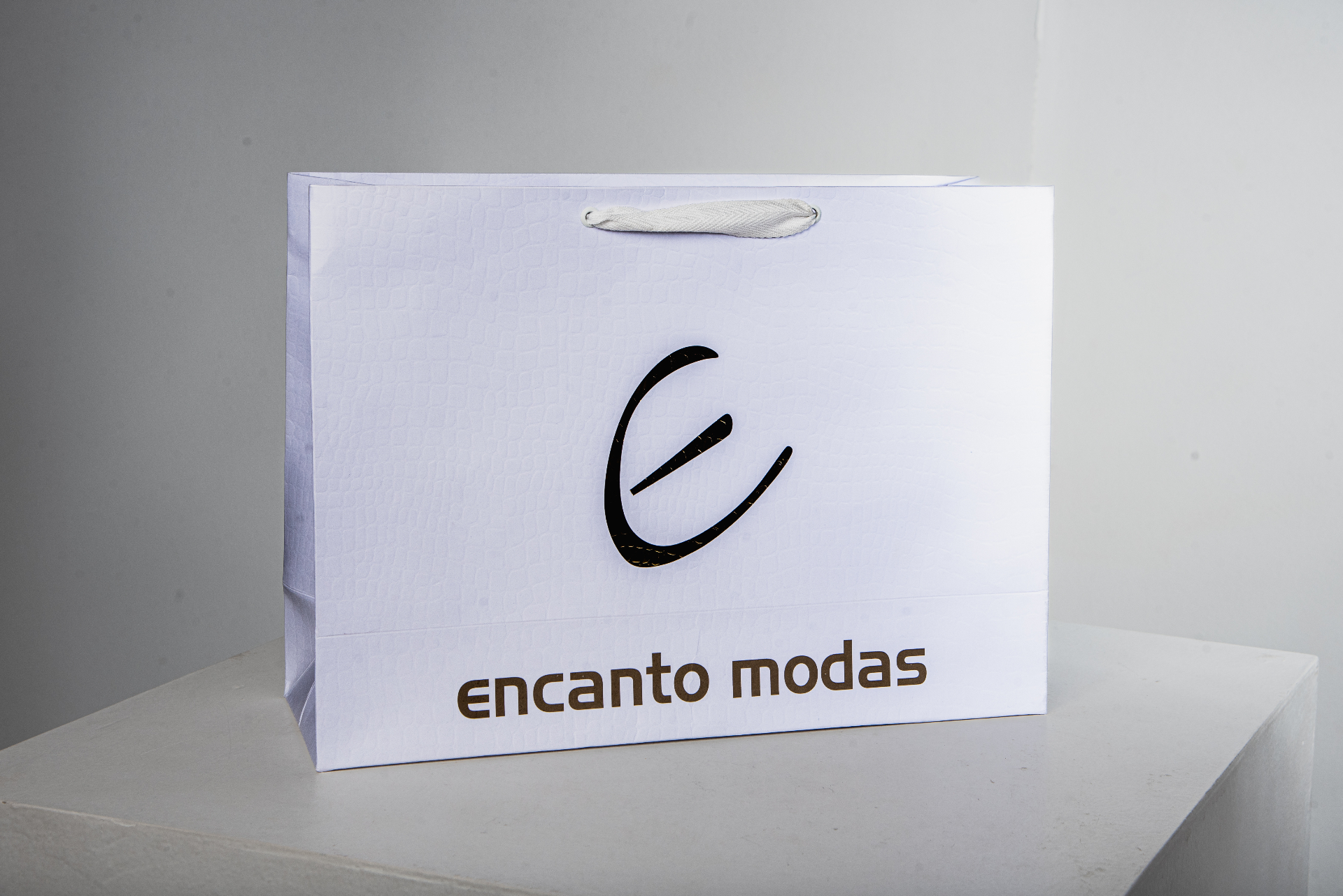 Sacola Encanto Modas 3 de 4